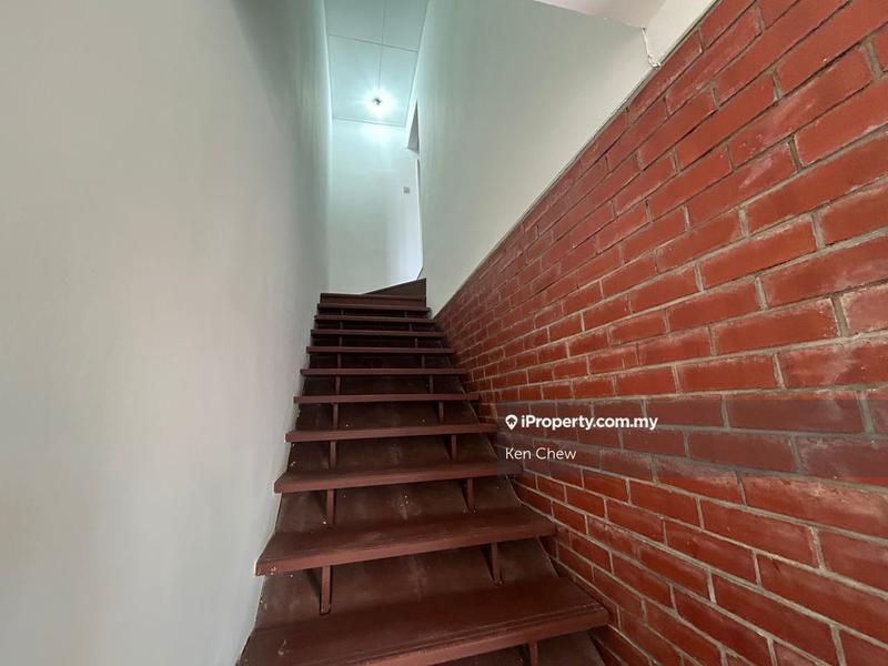 Rumah Teres 2-Tingkat untuk Dijual di Taman Puncak Jalil, Seri Kembangan oleh Ken Chew - iProperty.com.my