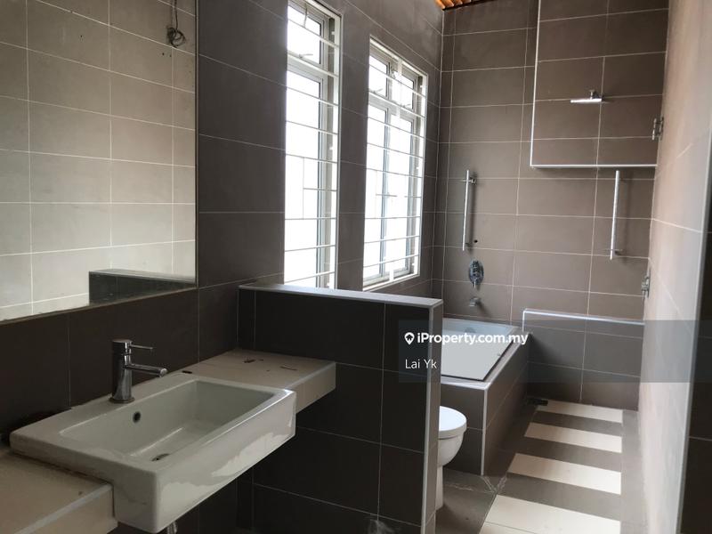 Bungalow House for Sale in Grandville, Subang Jaya by Lai Yk - iProperty.com.my