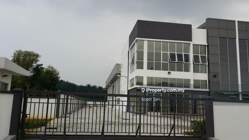 For Sale - 3 Sty Semi-D Factory Balakong Cheras Taming Jaya Selesa Jaya