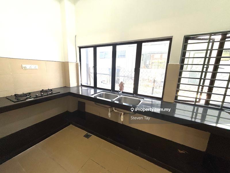 2.5-storey Terraced House for Sale in Bandar Puteri Puchong, Puchong by Steven Tay - iProperty.com.my