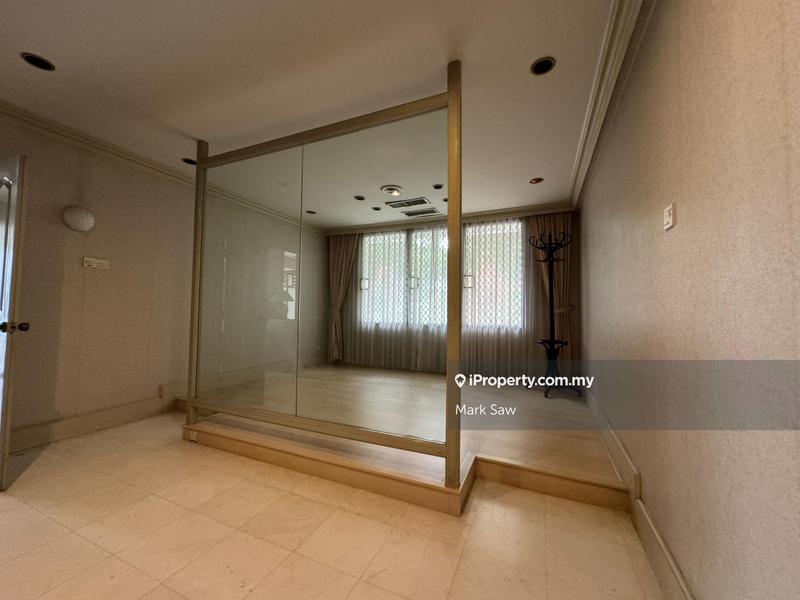 Bungalow House for Sale in Batu Feringghi, Penang by Mark Saw - iProperty.com.my