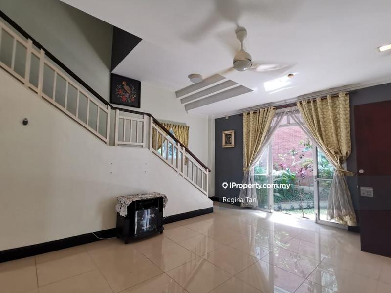 Rumah Berkembar untuk Dijual di Dutamas, Kuala Lumpur oleh Regina Tan - iProperty.com.my