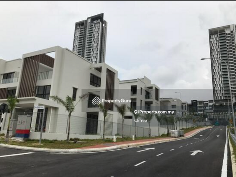 Rumah Berangkai 3 Tingkat untuk Dijual di Sutera Heights , Cheras , Damai Perdana,Alam Damai, Cheras oleh Ck Yee - iProperty.com.my