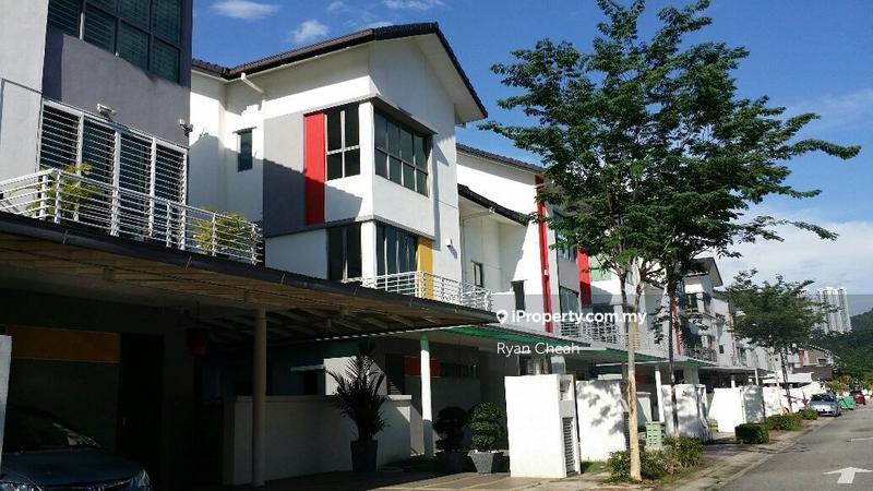 Rumah Berkembar untuk Dijual di Sutera Damansara, Gloria Residences, Damansara Damai oleh Ryan Cheah - iProperty.com.my