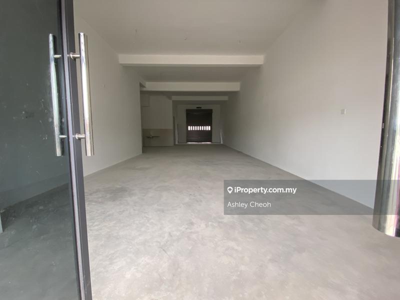 For Sale - [CORNER LOT] Facing Main Road, Alam Impian, Impian Prisma 1, Impian Prisma 2, Impian Prisma 3