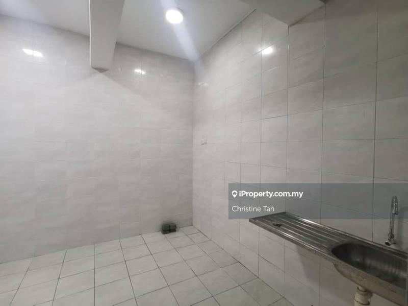 Condominium for Sale in Park 51 Residency by Christine Tan - iProperty.com.my