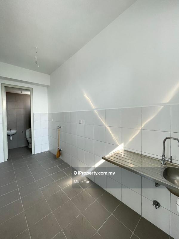Condominium for Sale in Vina Residency (Vina Versatile Homes) by Mice Tan - iProperty.com.my