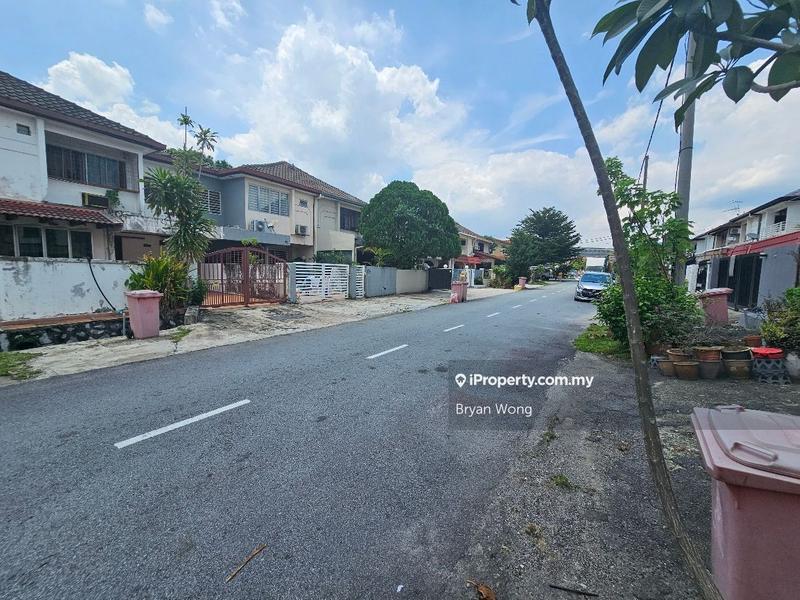 Rumah Teres 2-Tingkat untuk Dijual di SS 21, Damansara Utama, Petaling Jaya oleh Bryan Wong - iProperty.com.my