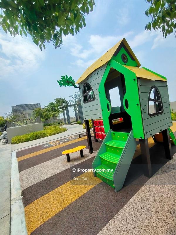 Kediaman Servis untuk Dijual di Vision City Youth City oleh Kent Tan - iProperty.com.my