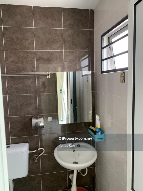 Pangsapuri untuk Dijual di Suria Residence oleh Venus Koh - iProperty.com.my
