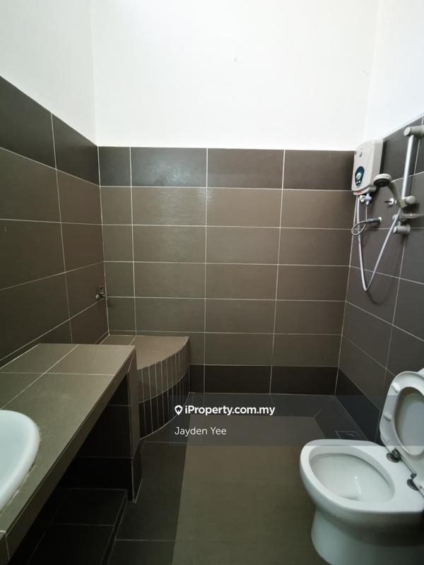 Rumah Teres 2-Tingkat untuk Dijual di Taman Overseas Union (Taman Oug), Jalan Klang Lama (Old Klang Road) oleh Jayden Yee - iProperty.com.my