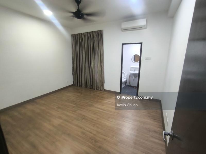 For Rent - Landmark Residence