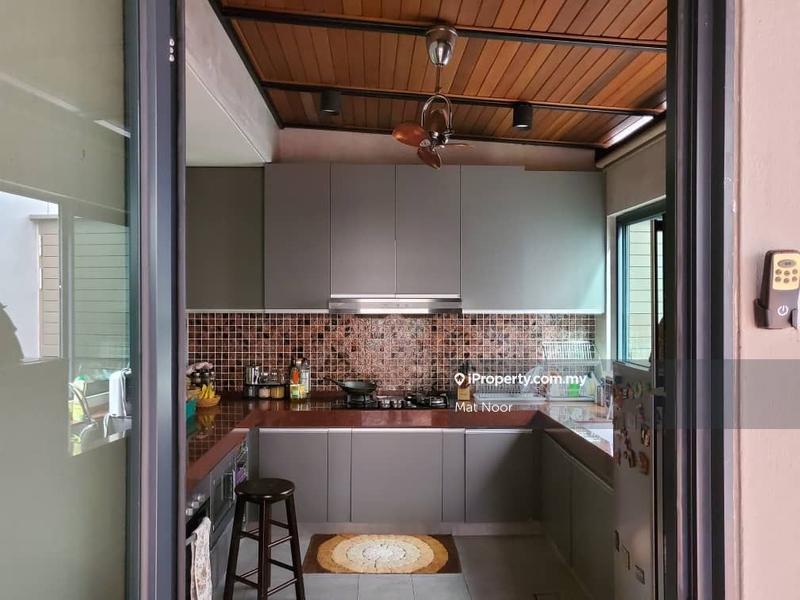 Banglo untuk Dijual di Bukit Jelutong, Shah Alam oleh Mat Noor - iProperty.com.my