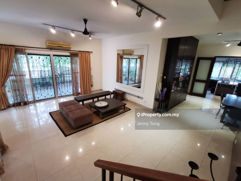 2.5-storey Terraced House untuk Dijual di Valencia, Sungai Buloh oleh Jenny Tong - iProperty.com.my