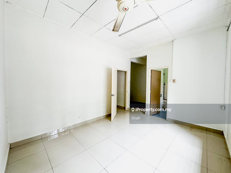 Rumah Teres 2-Tingkat untuk Dijual di Kelana Jaya, Petaling Jaya oleh Shah - iProperty.com.my