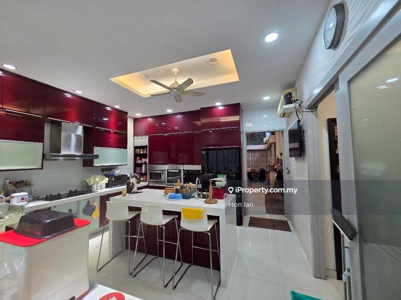 Bungalow House for Sale in Bukit Indah, Ampang by Hon Ian - iProperty.com.my