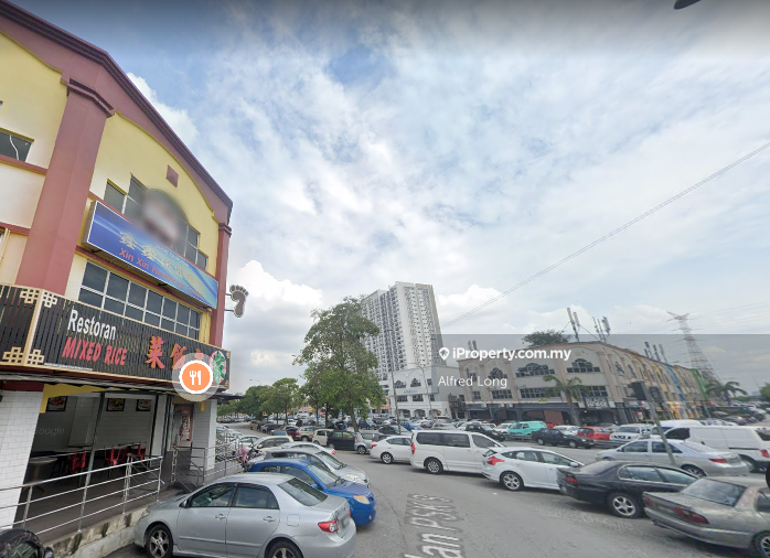 For Rent - Corner Ground Floor , Jalan Psk , Bukit serdang Seri kembangan