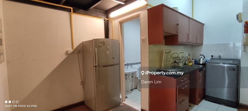 Service Residence for Sale in Maytower Serviced Residences by Daren Lim - iProperty.com.my