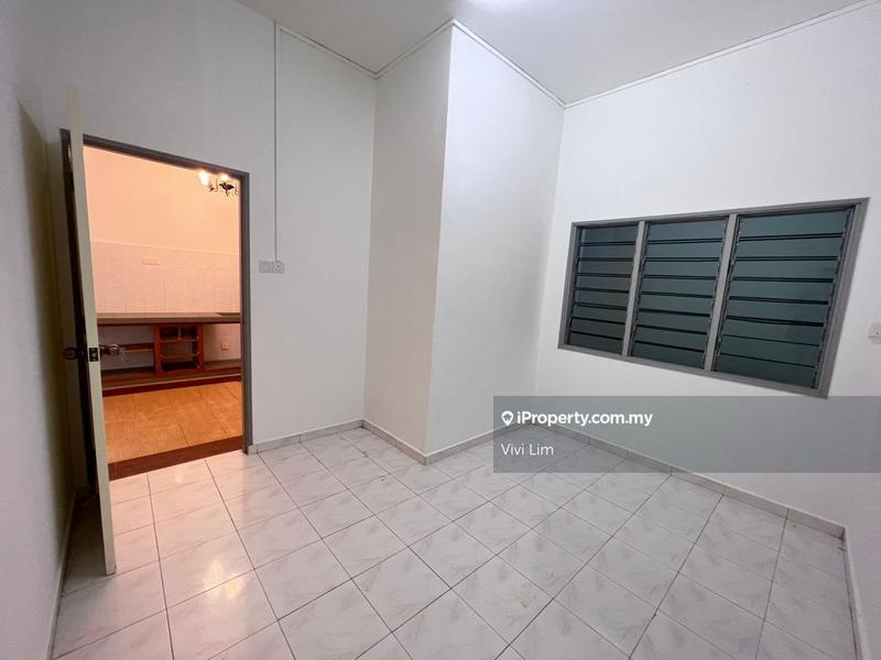 2-storey Terraced House for Sale in Taman Sri Kluang, Kluang by Vivi Lim - iProperty.com.my