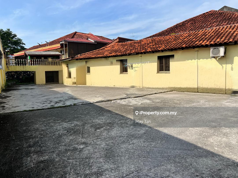 Rumah Berkembar untuk Dijual di Taman Sri Kluang, Kluang oleh May Tan - iProperty.com.my