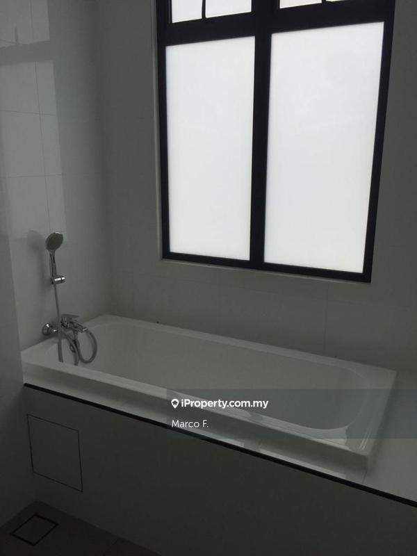 Banglo untuk Dijual di Eco Grandeur, Puncak Alam oleh Marco F. - iProperty.com.my