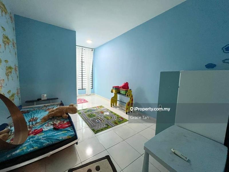 3-storey Terraced House for Sale in BANGI AVENUE 3 STOREY, Bangi by Grace Tan - iProperty.com.my