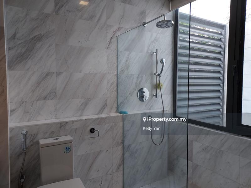 Bungalow House for Sale in Ulu Kelang, Selangor by Kelly Yan Kai Lit - iProperty.com.my