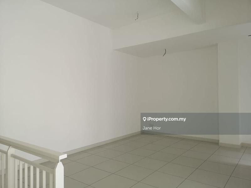 Townhouse for Sale in Bandar 16 Sierra Puchong south Ndira townhouse, Puchong by Jane Hor - iProperty.com.my