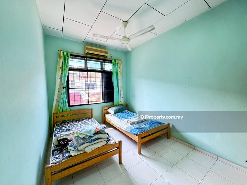 Rumah Berangkai 2 Tingkat untuk Dijual di rr06o, Batu Berendam oleh Alvin - iProperty.com.my