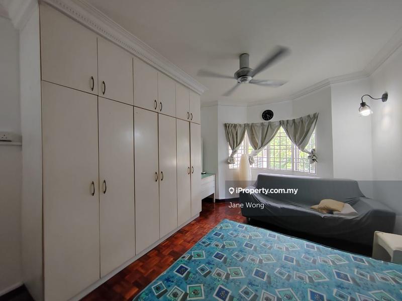 For Sale - Puncak Seri Kelana