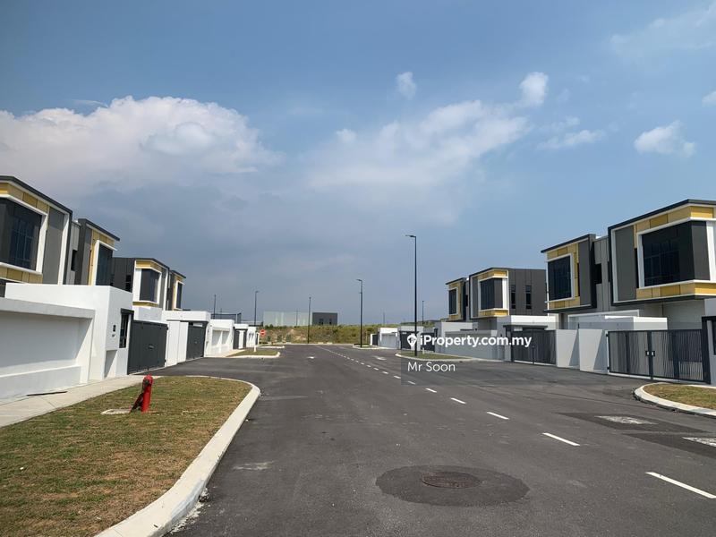 For Sale - Brand new Semi D Factory  Bandar Baru Enstek, Seremban