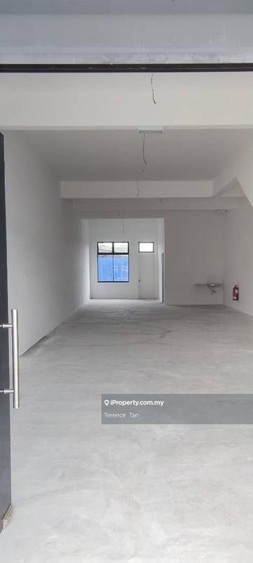 Shop-Office for Rent in Taman Bukit Kaze, Ulu Tiram by Terence Tan - iProperty.com.my
