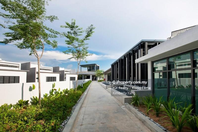 Bungalow House for Sale in Taman Danau Desa, Taman Desa by Kimberly Yang - iProperty.com.my