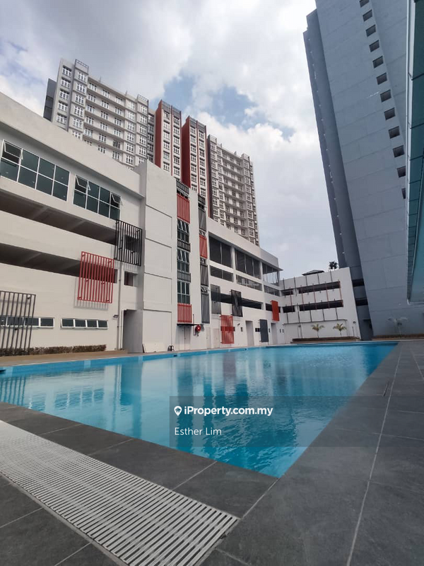 Condominium for Sale in The Anderson by Esther Lim - Swimming pool - iProperty.com.my