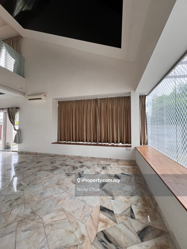 Banglo untuk Dijual di Nuri Indah 3 Storey Biggest Bungalow （Rasah Jaya）, Seremban oleh Nicky Chua - iProperty.com.my