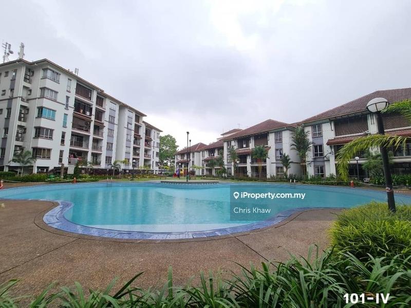 For Sale - Lakes Condominiums / Pangsapuri Tasik