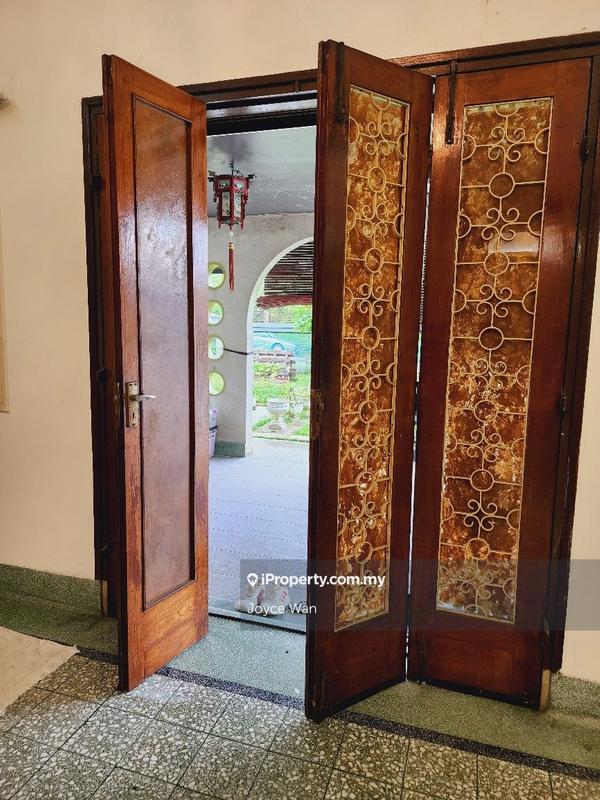 Bungalow House for Sale in Seksyen 5, Petaling Jaya by Joyce Wan - iProperty.com.my