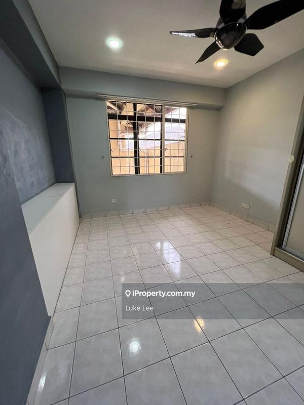 Condominium for Sale in Tropika Paradise Condominium by Luke Lee - iProperty.com.my