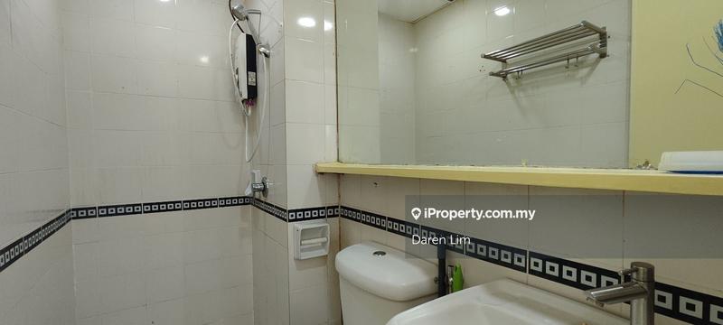 Service Residence for Sale in Maytower Serviced Residences by Daren Lim - iProperty.com.my