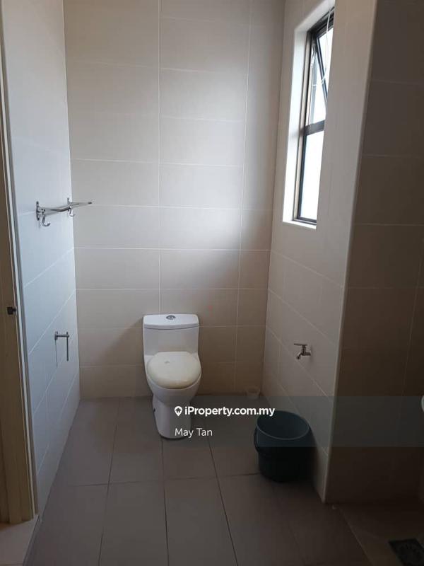Rumah Berkembar untuk Dijual di Taman Kluang Indah, Kluang oleh May Tan - iProperty.com.my