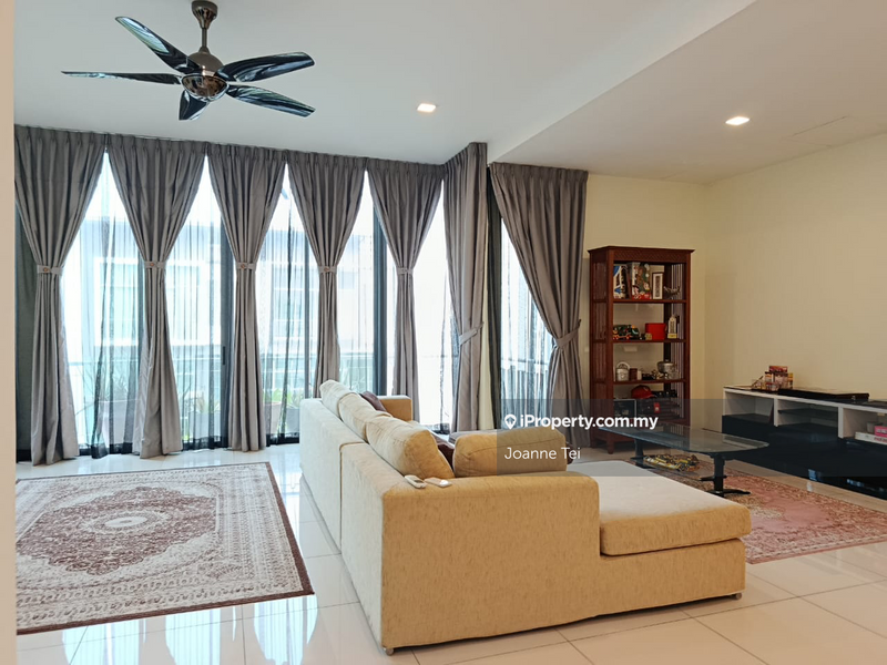 Rumah Teres 3-Tingkat untuk Dijual di Schumann Type, Symphony Hills, Cyberjaya oleh Joanne Tei - iProperty.com.my