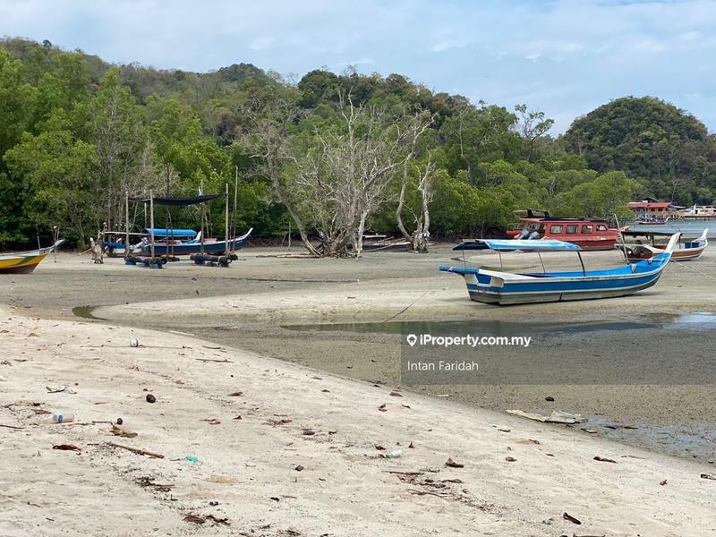 Tanah Kediaman untuk Dijual di twrls, Kuah oleh Intan Faridah - iProperty.com.my
