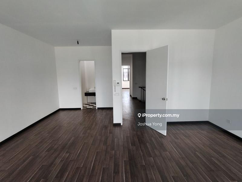 Rumah Teres 2-Tingkat untuk Dijual di Eco Majestic, Semenyih oleh Joshua Yong - iProperty.com.my