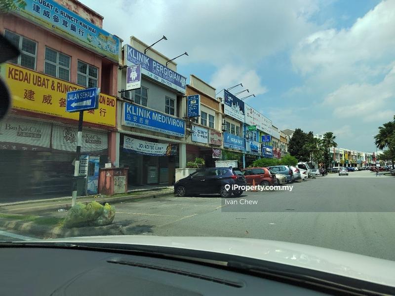 Kedai untuk Dijual di Taman Puncak Jalil, Seri Kembangan oleh Ivan Chew - iProperty.com.my
