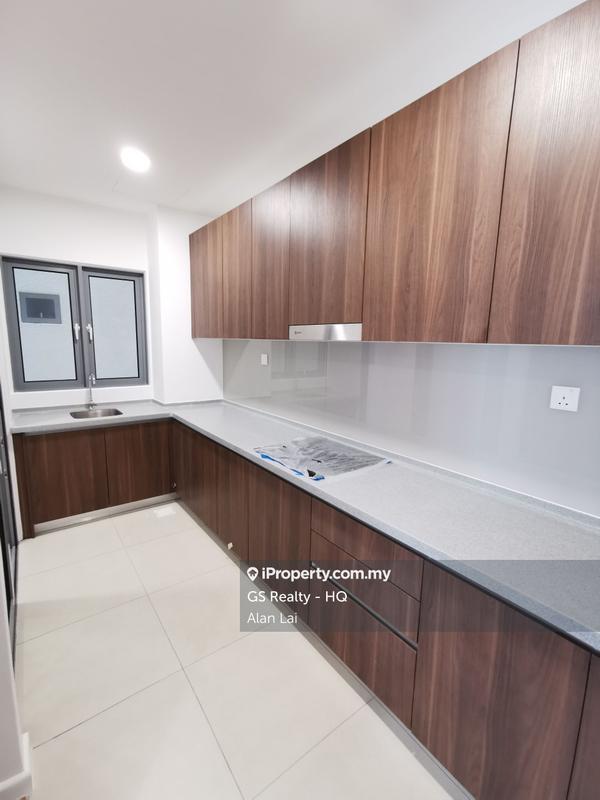Condominium for Sale in Lakefront Residence by Alan Lai - iProperty.com.my