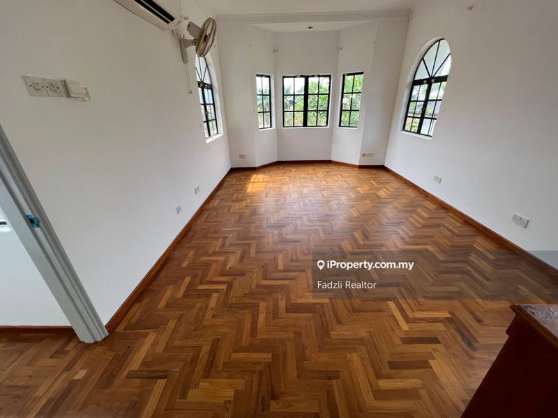Bungalow House for Sale in Taman TAR (Tun Abdul Razak), Ampang by Fadzli Realtor - iProperty.com.my