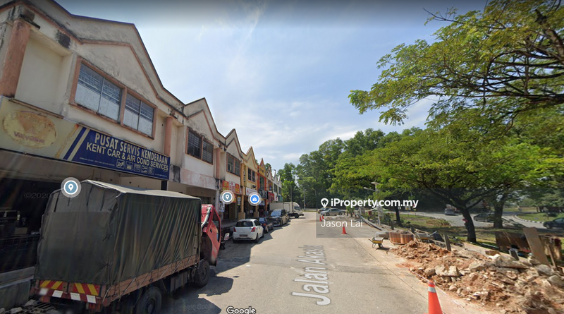 For Sale - Taman Sri Putra @ Sungai Buloh 2sty shop for sale!