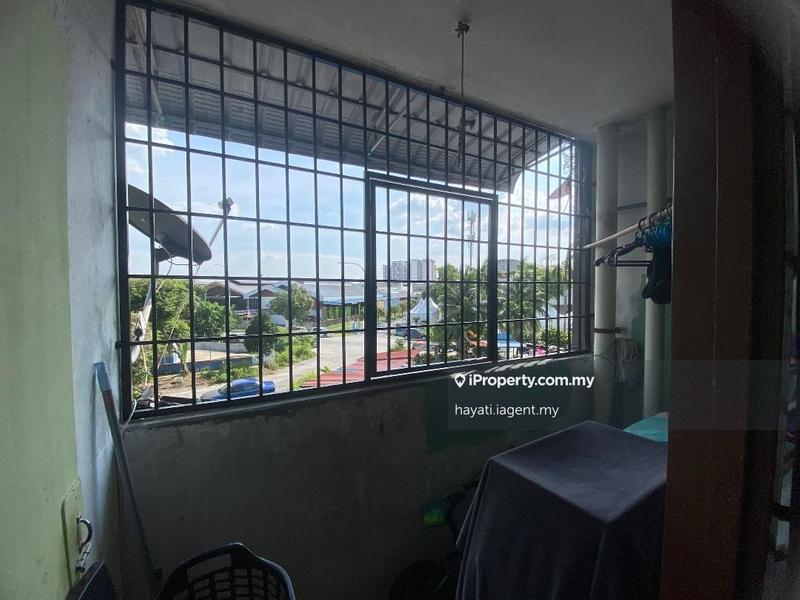 Pangsapuri untuk Dijual di PKNS Seri Kembangan oleh hayati.iagent.my - iProperty.com.my
