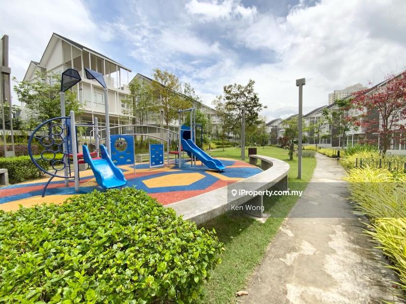 Bungalow House for Sale in 0p3ss, Seri Kembangan by Ken Wong - iProperty.com.my