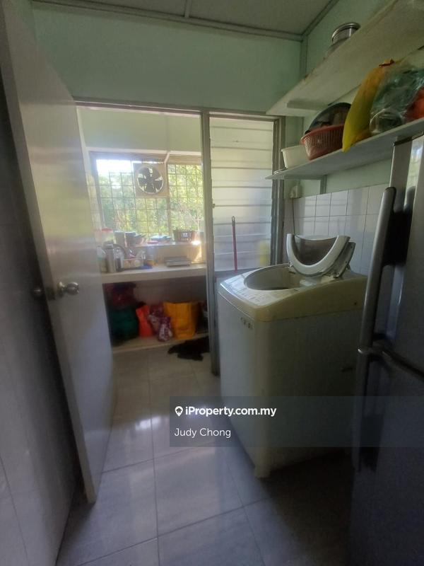 For Sale - Desa Satu